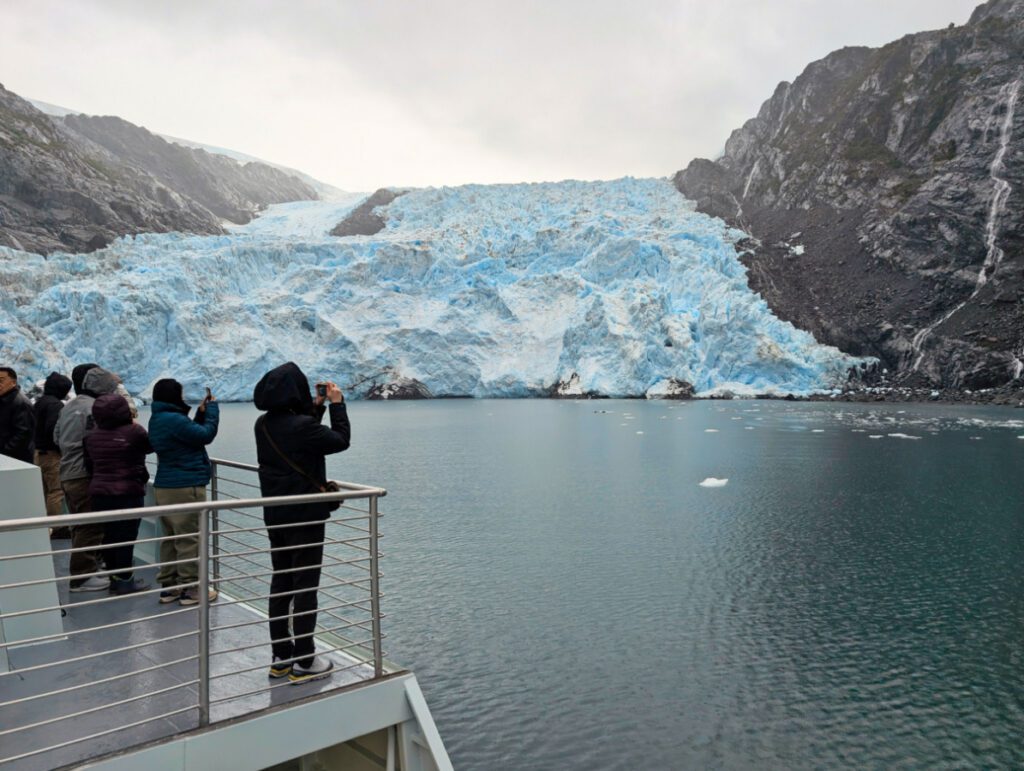 Blackstone Glacier with Phillips 26 Glacier Cruise Whittier Alaska 1